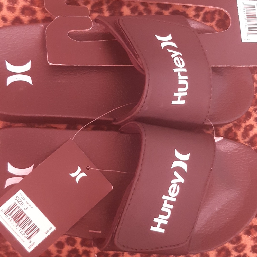 Nwt slip on Hurley shoes